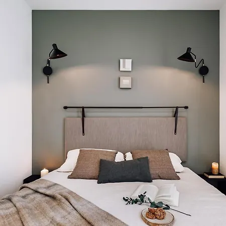 Taull - 3 Bedrooms In Eixample Esquerra *