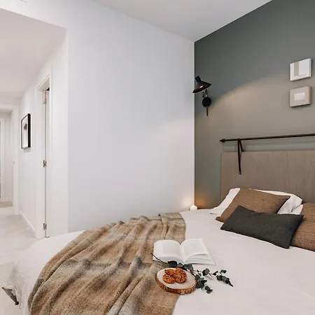 Taull - 3 Bedrooms In Eixample Esquerra Барселона
